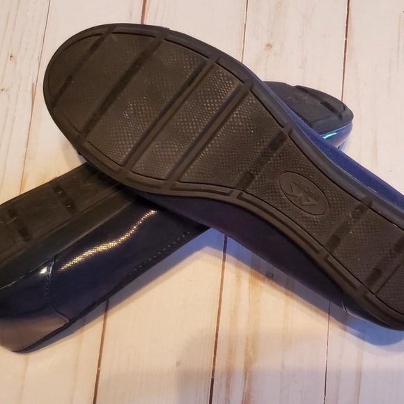 {6M} Anne Klein Sport Navy Bow Ballet Flats - Picture 4 of 6